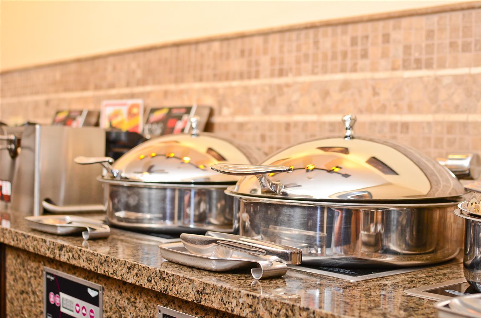 Best Western Plus Deer Park Hotel And Suites Craig Restoran gambar